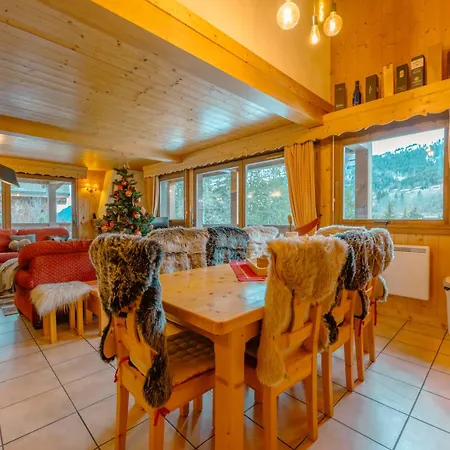 Luxury Family - Jacuzzi Bbq - Near Golf - Multipass Access 60 Summer Activities - Sleep 10